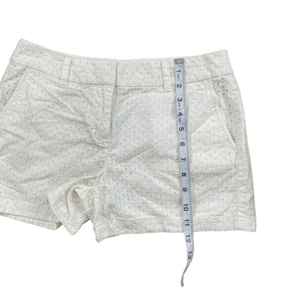 LOFT White Eyelets Chino Short -Women Size 2 -Summer Springs Casual - Picture 8 of 12